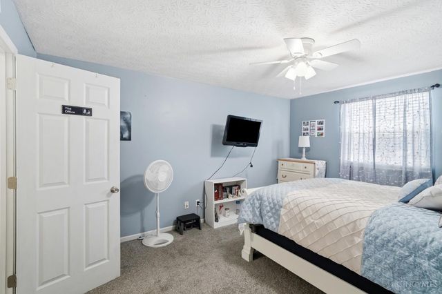 200 Greenwood Lane, Trenton, OH 45067