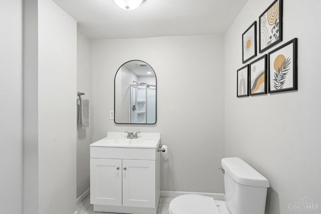 200 Greenwood Lane, Trenton, OH 45067