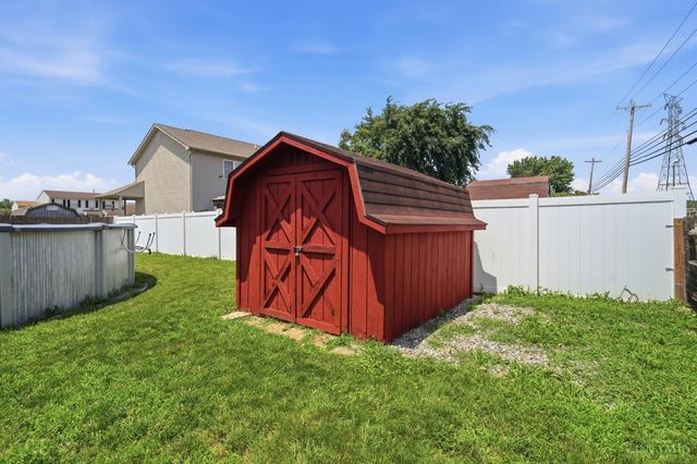 200 Greenwood Lane, Trenton, OH 45067