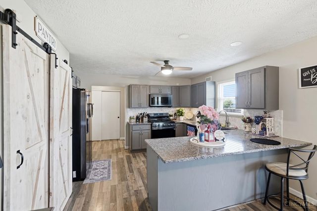200 Greenwood Lane, Trenton, OH 45067