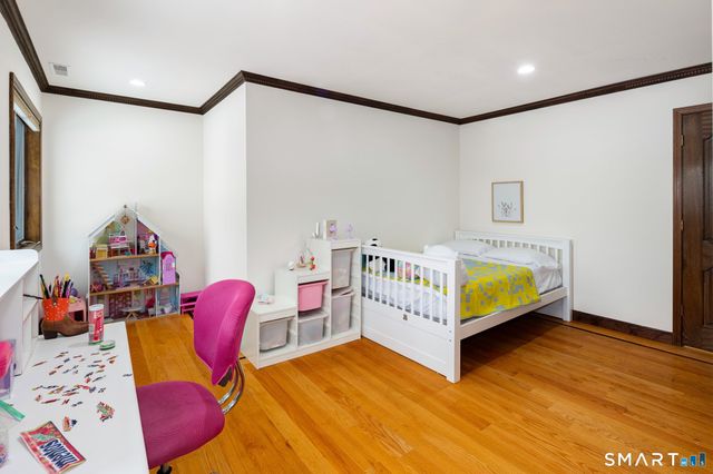 25 Old Road, Westport, CT 06880