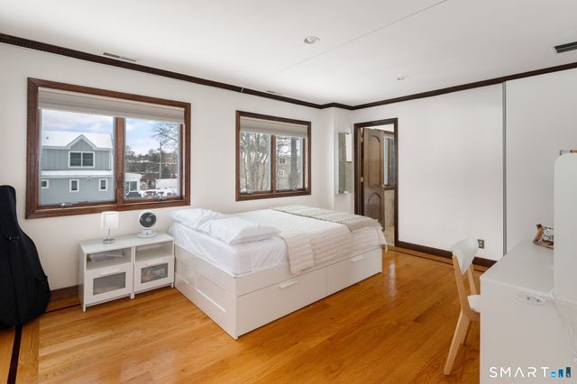 25 Old Road, Westport, CT 06880