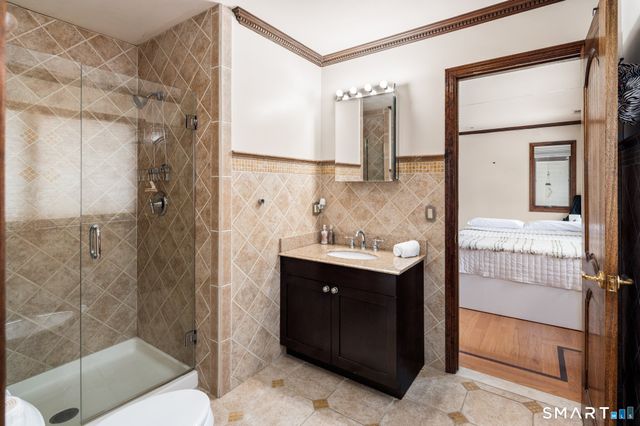 25 Old Road, Westport, CT 06880