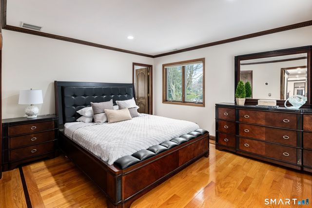 25 Old Road, Westport, CT 06880