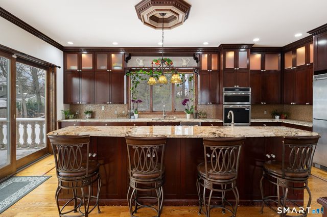 25 Old Road, Westport, CT 06880