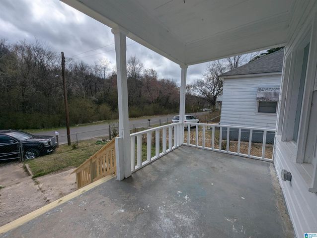 10 RAILROAD AVENUE, Anniston, AL 36201