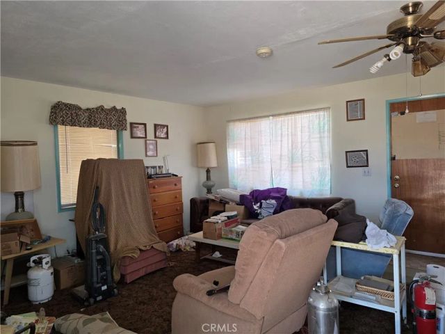 5457 Larrea Road, Landers, CA 92285