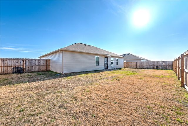 2709 Murphy Street, Pea Ridge, AR 72751