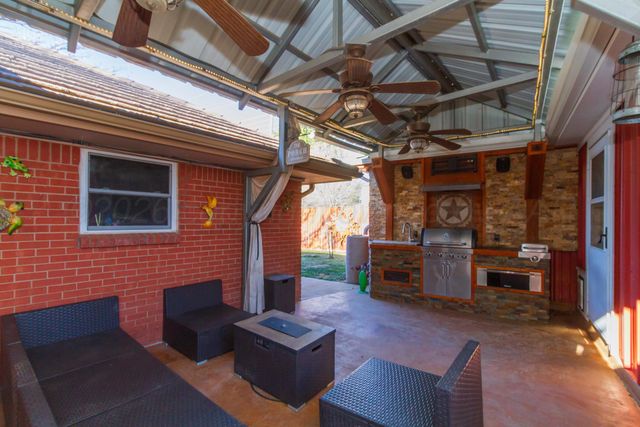 6114 Dreyfuss Road, Amarillo, TX 79106