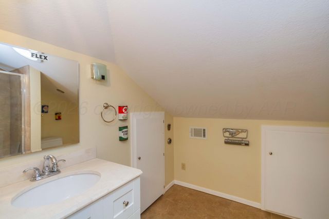 6114 Dreyfuss Road, Amarillo, TX 79106