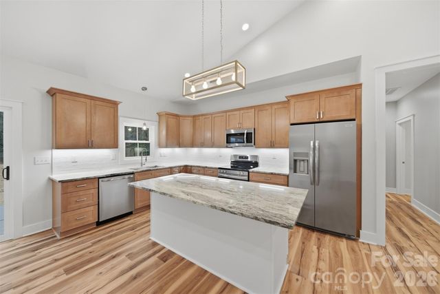 326 E Pine Street, Maiden, NC 28650