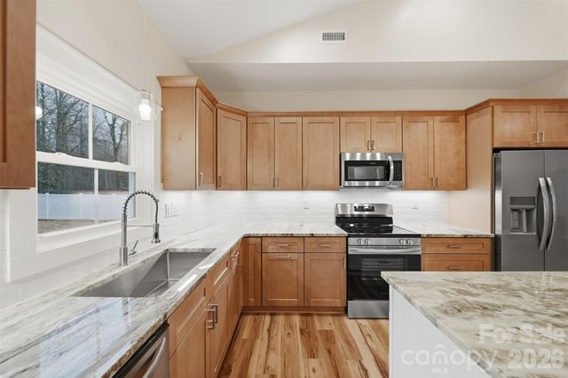 326 E Pine Street, Maiden, NC 28650