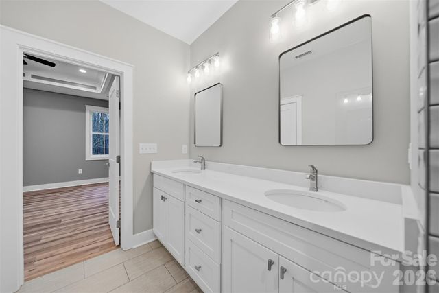 326 E Pine Street, Maiden, NC 28650