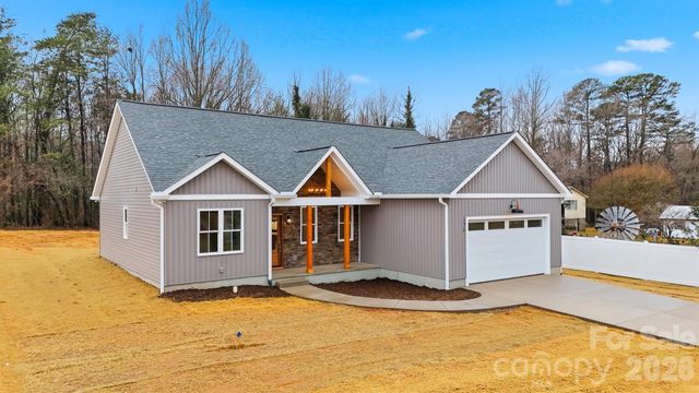 326 E Pine Street, Maiden, NC 28650