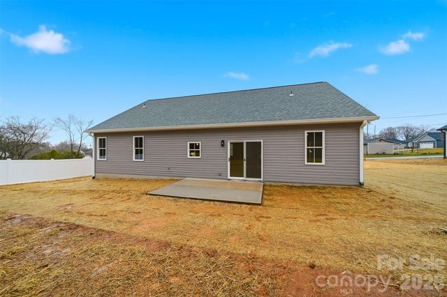 326 E Pine Street, Maiden, NC 28650