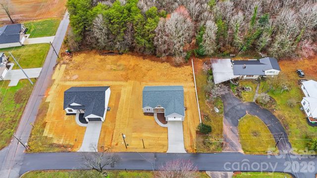 326 E Pine Street, Maiden, NC 28650