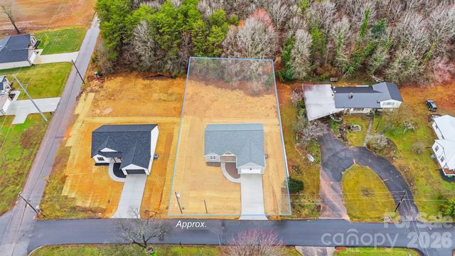 326 E Pine Street, Maiden, NC 28650