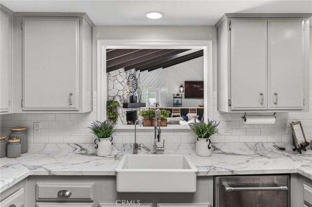 17507 Roslin, Torrance, CA 90504