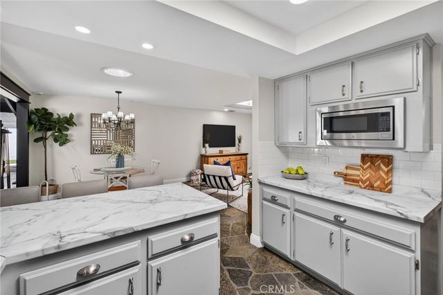 17507 Roslin, Torrance, CA 90504