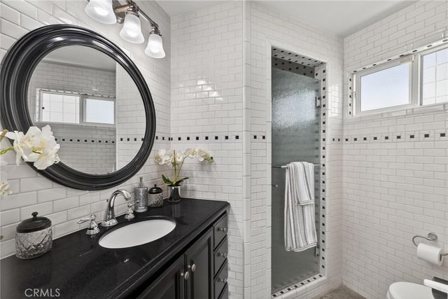 17507 Roslin, Torrance, CA 90504