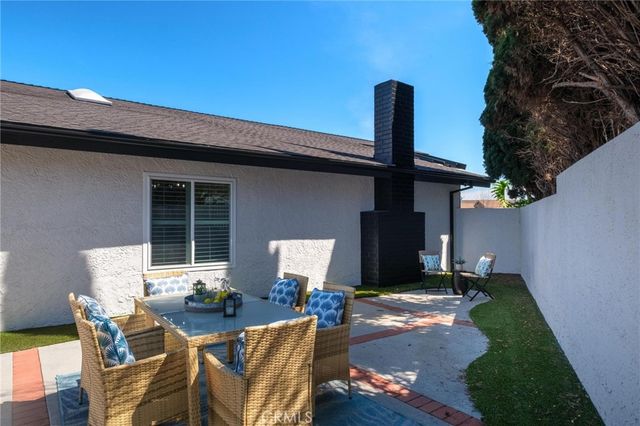 17507 Roslin, Torrance, CA 90504