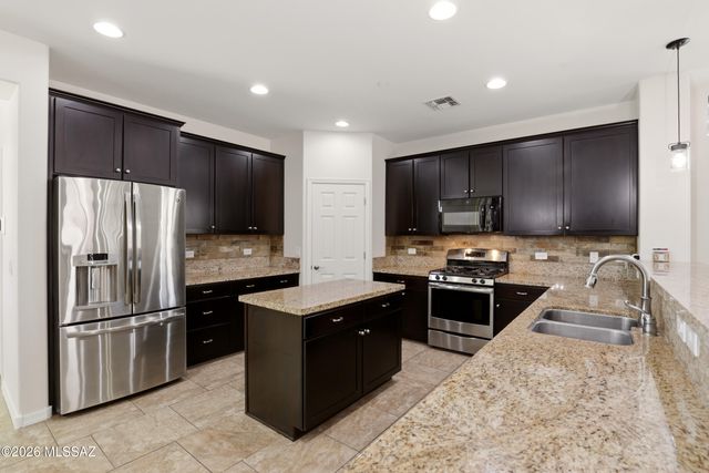 12310 N Wing Shadow Lane, Marana, AZ 85658