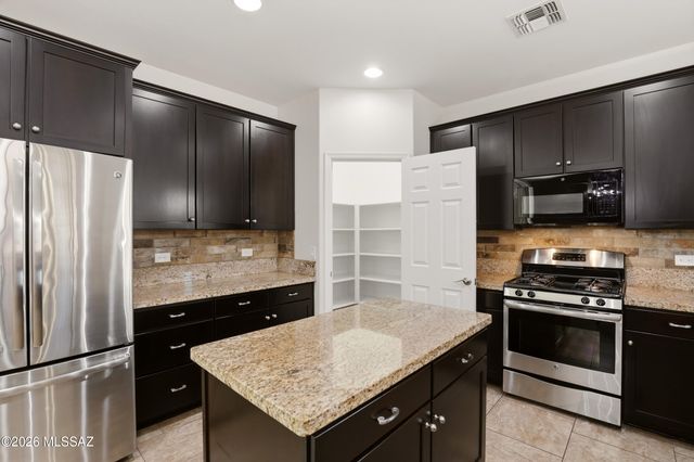 12310 N Wing Shadow Lane, Marana, AZ 85658