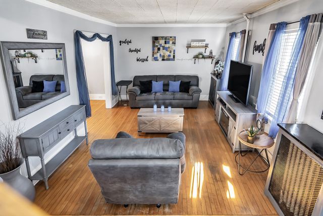 100 Clover St, Worcester, MA 01603