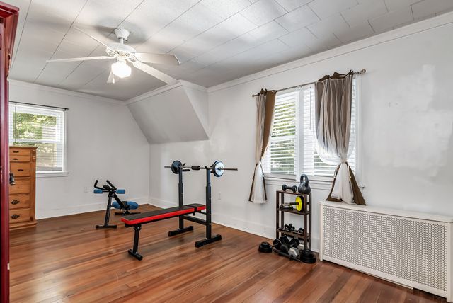 100 Clover St, Worcester, MA 01603
