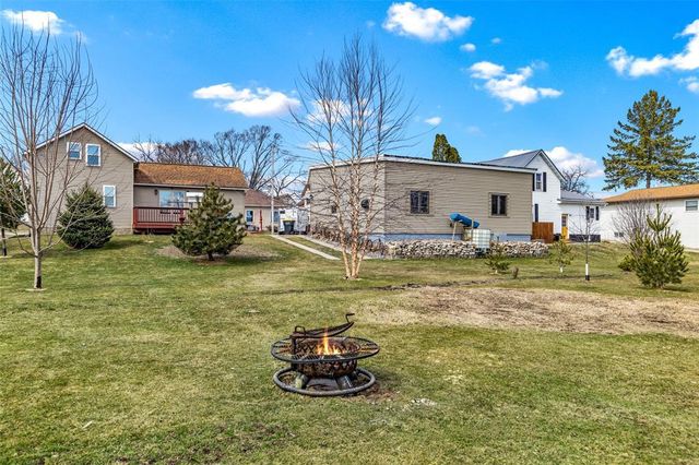 1716 Kilbourn Avenue, Tomah, WI 54660