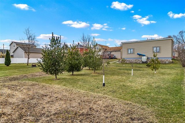 1716 Kilbourn Avenue, Tomah, WI 54660