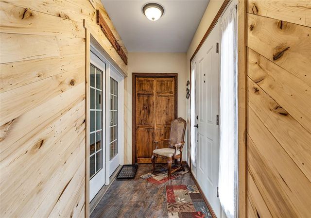 1716 Kilbourn Avenue, Tomah, WI 54660