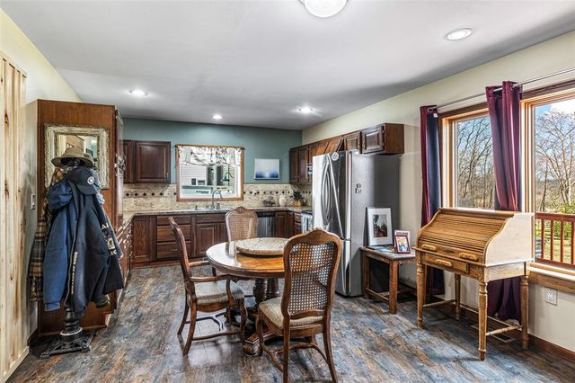 1716 Kilbourn Avenue, Tomah, WI 54660