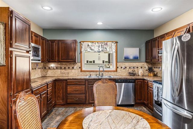 1716 Kilbourn Avenue, Tomah, WI 54660