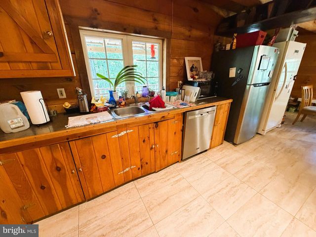 954 RUSTY LN, Mathias, WV 26812