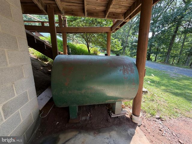 954 RUSTY LN, Mathias, WV 26812