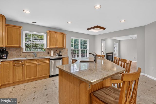 6622 CASTLE BAR CT, Alexandria, VA 22315