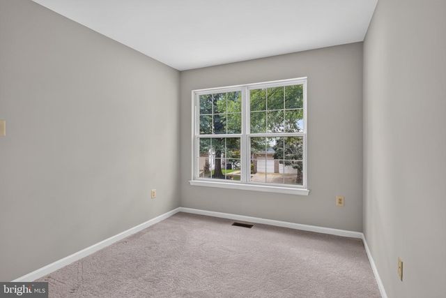 6622 CASTLE BAR CT, Alexandria, VA 22315