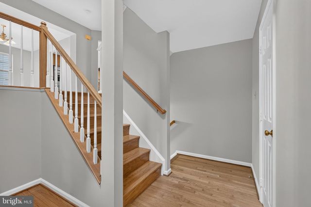 6622 CASTLE BAR CT, Alexandria, VA 22315