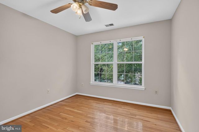 6622 CASTLE BAR CT, Alexandria, VA 22315