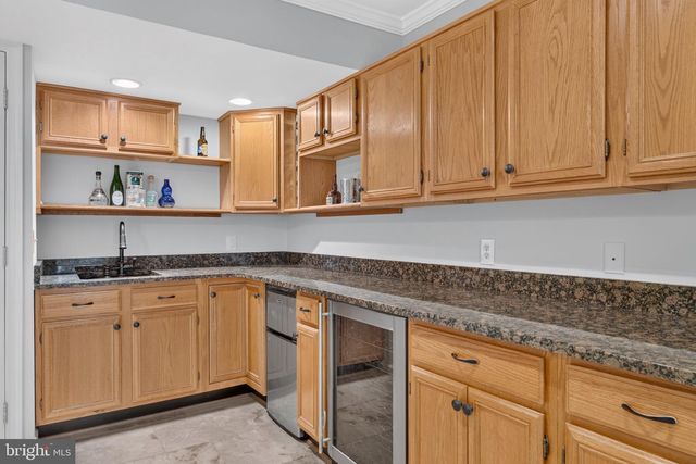 6622 CASTLE BAR CT, Alexandria, VA 22315