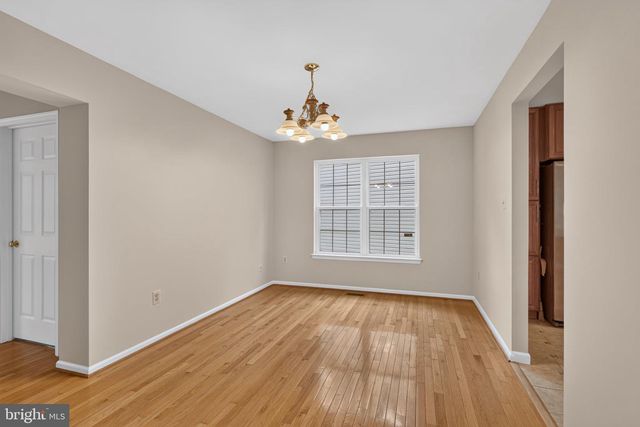 6622 CASTLE BAR CT, Alexandria, VA 22315