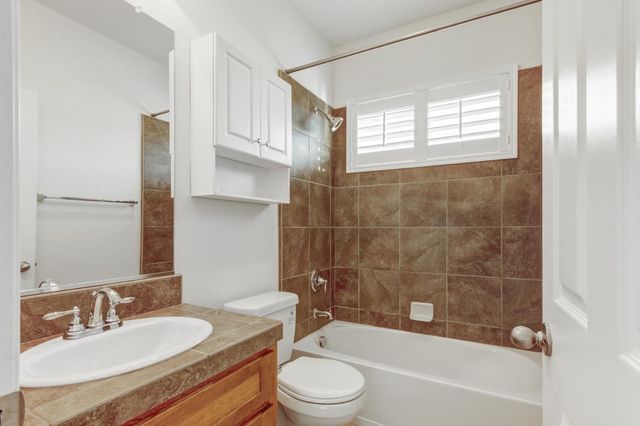 3317 Moscato St, Roseville, CA 95747