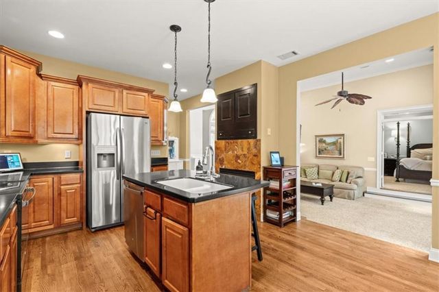 8189 N Pine Cone Dr, Villa Rica, GA 30180