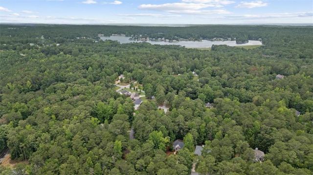 8189 N Pine Cone Dr, Villa Rica, GA 30180