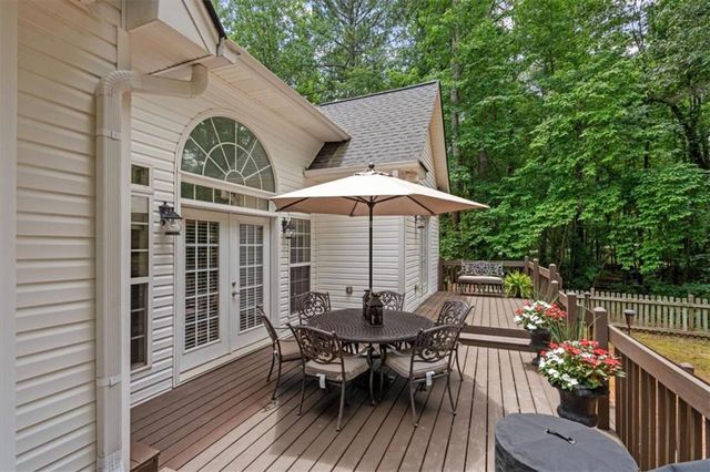 8189 N Pine Cone Dr, Villa Rica, GA 30180