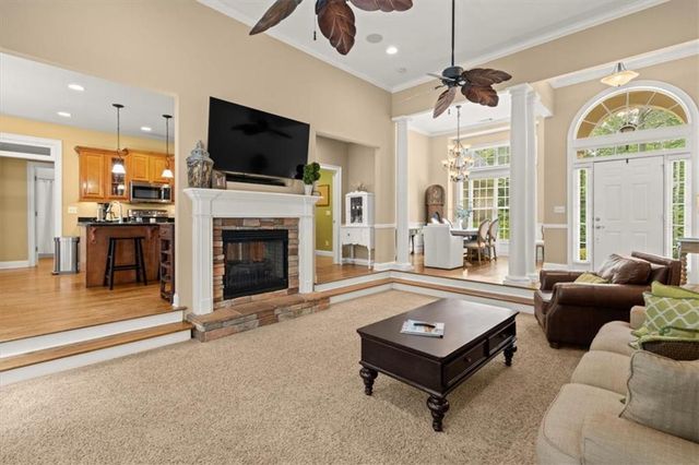 8189 N Pine Cone Dr, Villa Rica, GA 30180