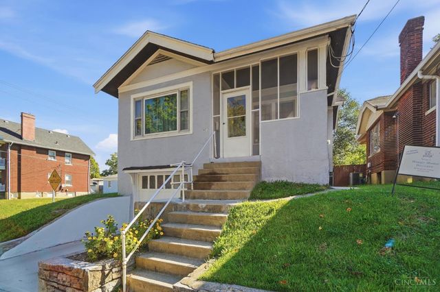 891 Ridgeway Avenue, Cincinnati, OH 45229