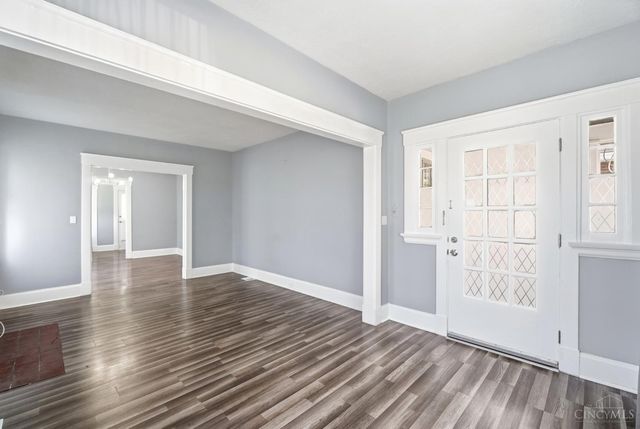 891 Ridgeway Avenue, Cincinnati, OH 45229