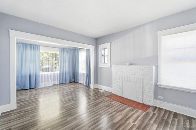 891 Ridgeway Avenue, Cincinnati, OH 45229
